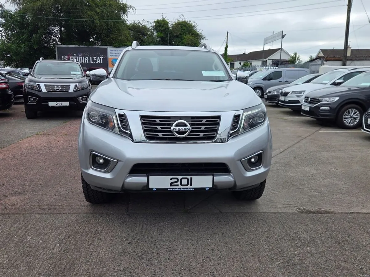 Nissan Navara DCI TEKNA SHR DCB - Image 2