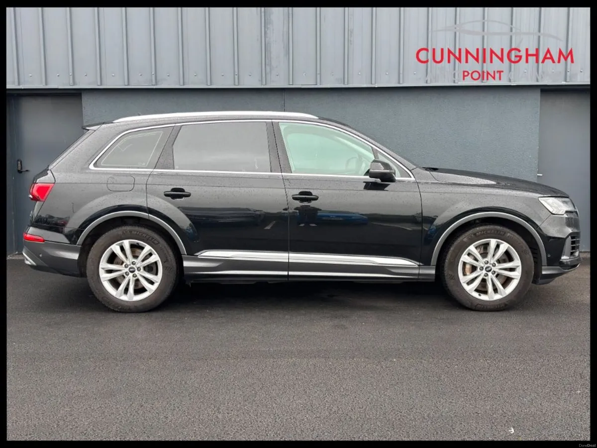 Audi Q7 55 TFSI e Sport Quattro - Image 4