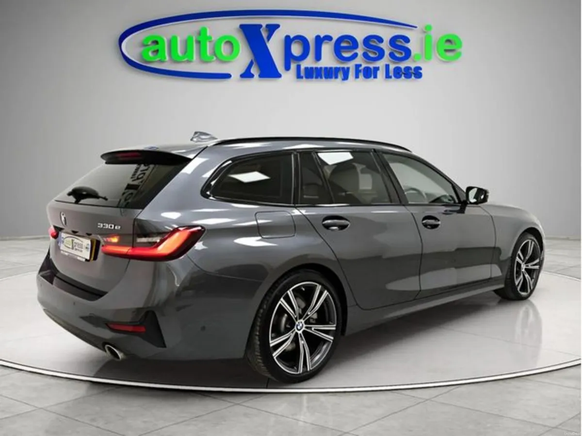 BMW 3-Series 330E 2.0 T SPORT PRO Estate Automatic - Image 5