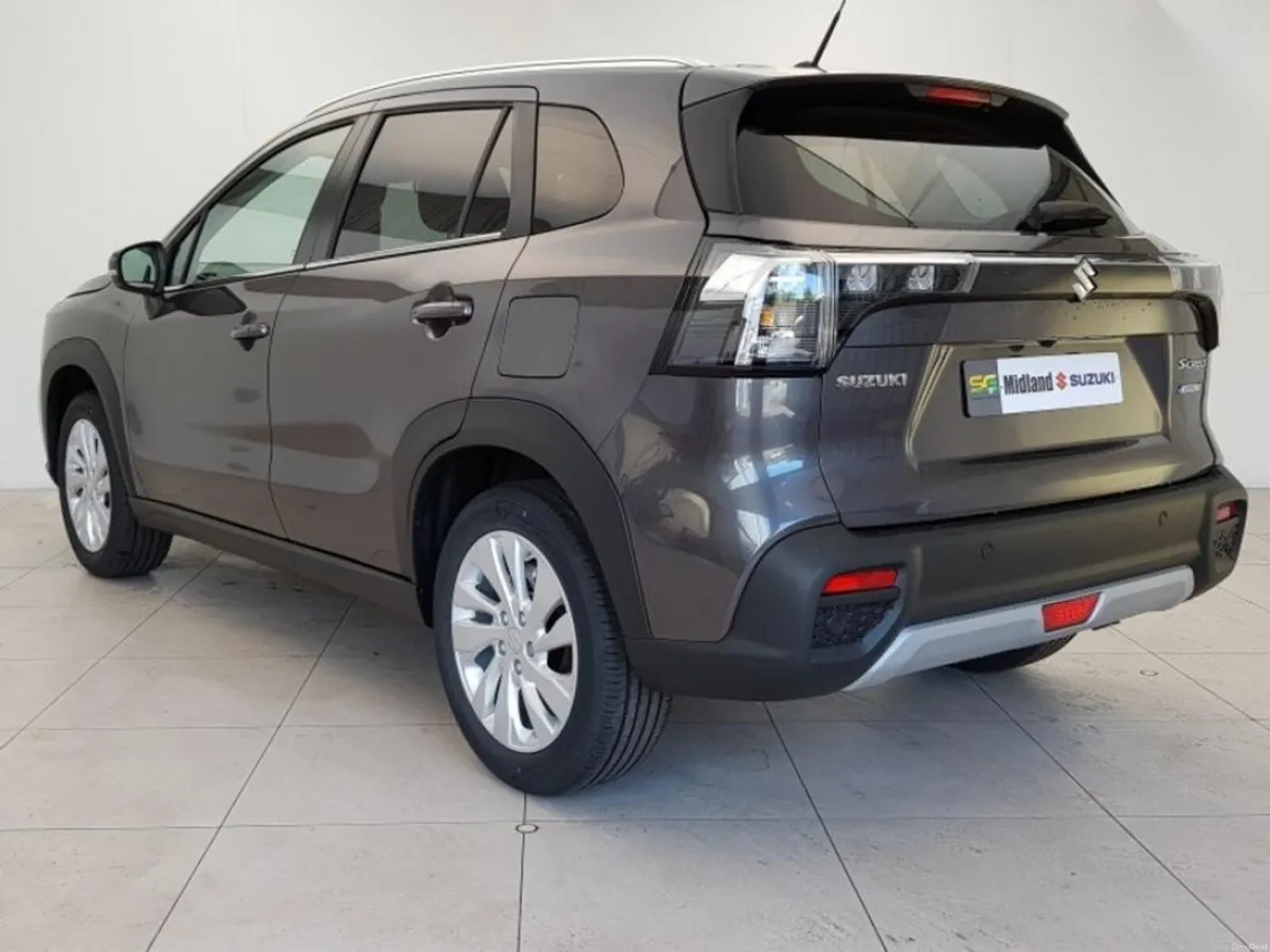 Suzuki S-CROSS Motion - Image 2