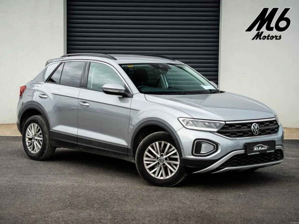Volkswagen T-Roc Life 1.0 TSI M6F 110HP 5DR - Image 1