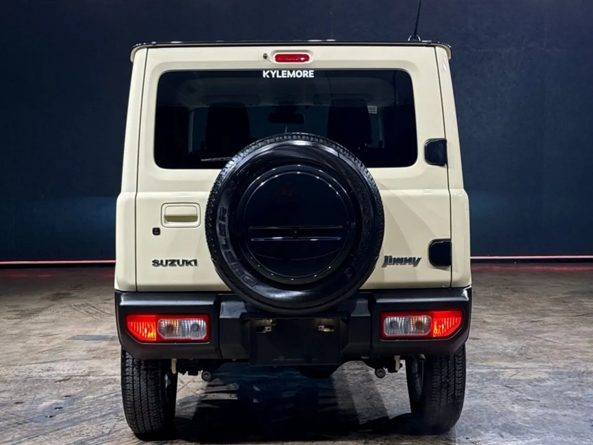 Suzuki Jimny MANUAL 4WD 0.7L - REVERSE CAMERA - CR - Image 4