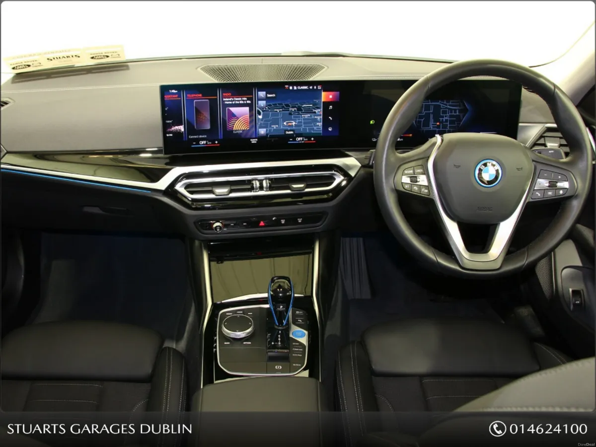 BMW i4 I4 eDrive 40 SPORT ALPINE WHITE WITH HALF B - Image 4