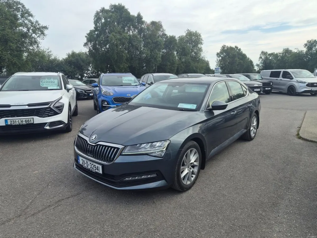 Skoda Superb Ambition 1.6tdi 120HP DSG 4DR - Image 3