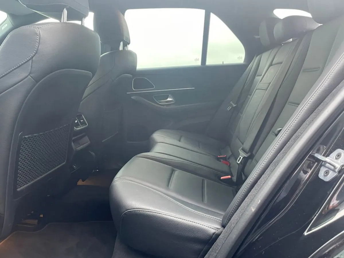 Mercedes-Benz GLE GLE350de AMG Premium 4-Matic - Image 6