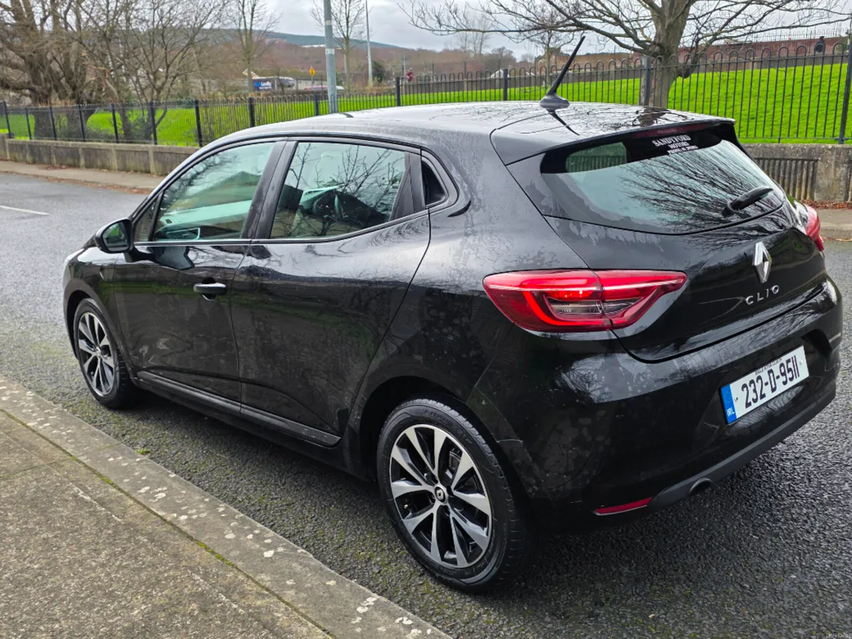 Renault Clio Equilibre TCE 90 CVT Dfull MY2 - Image 5