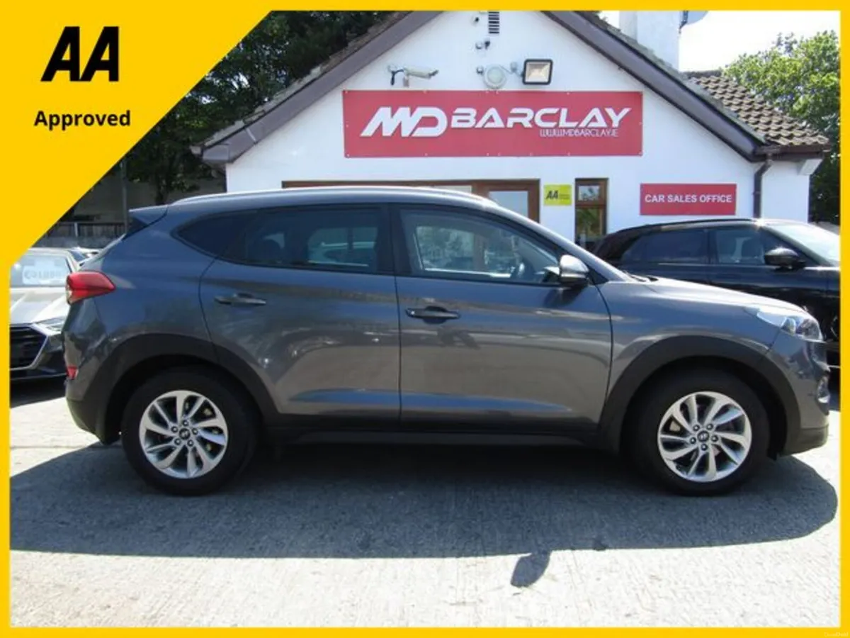 Hyundai Tucson ix35 4WD Executive 5DR Automatic - Image 4