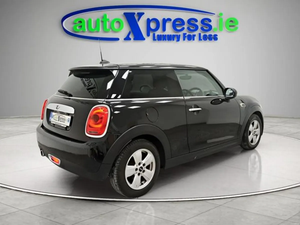 Mini Cooper ONE 1.5 Automatic - Image 5