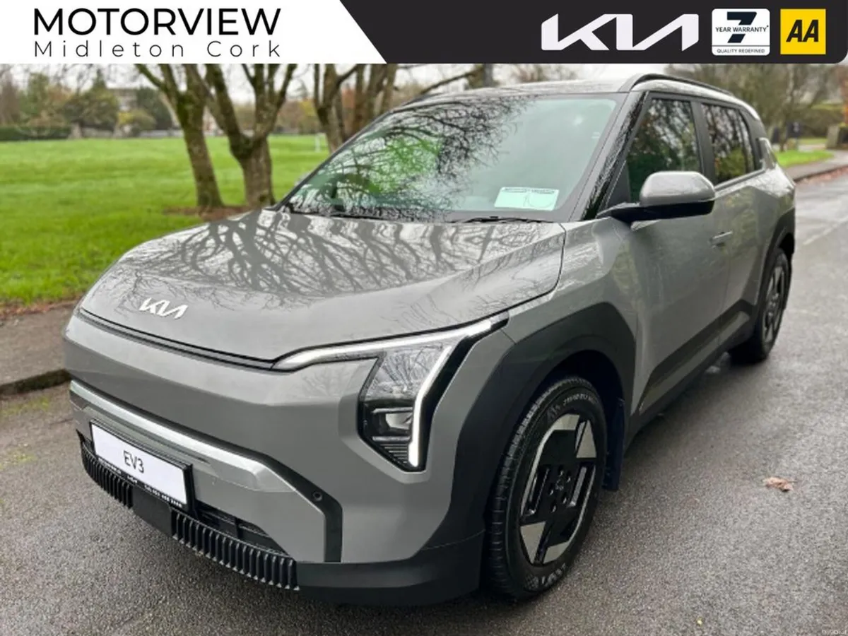 Kia EV3 Order now 261 *Earth 2 60KW , Led HeadLigh - Image 5