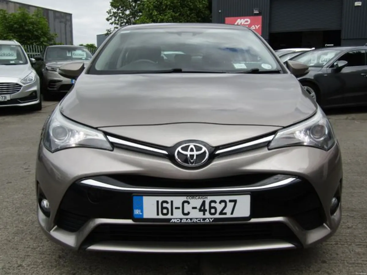 Toyota Avensis 1.6D Luna 4DR - Image 2