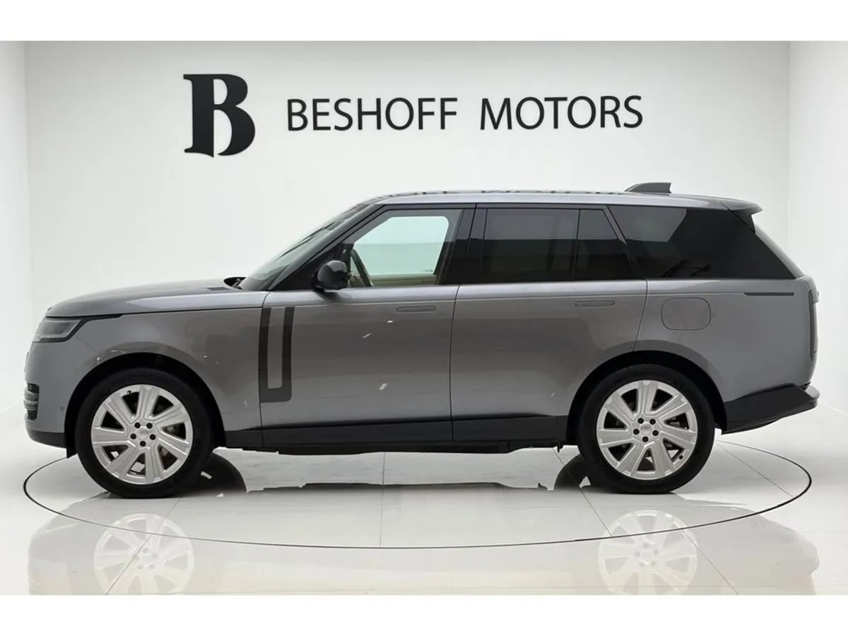 Land Rover Range Rover P460e HSE=HUGE SPEC//LIGHT - Image 2