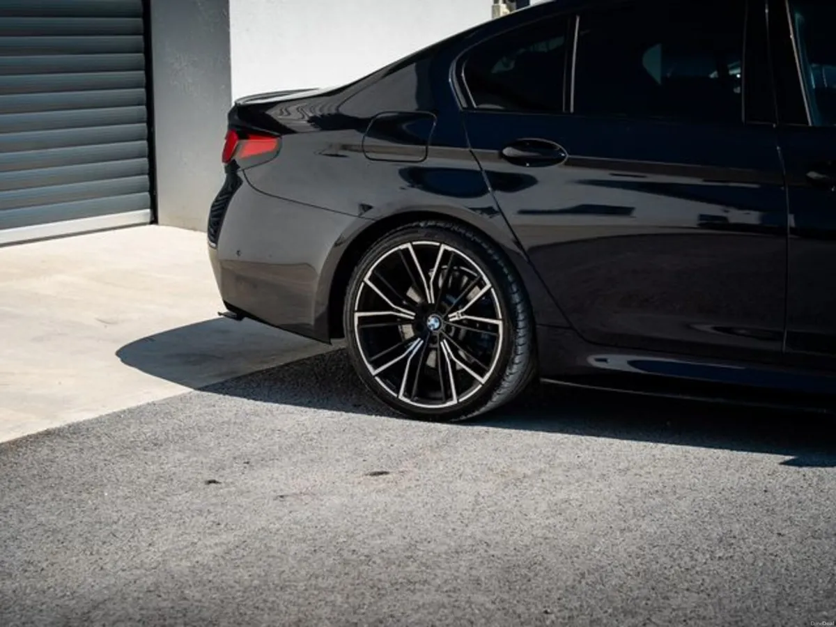 BMW 5-Series D G30 M Sport PRO PACK - Image 5