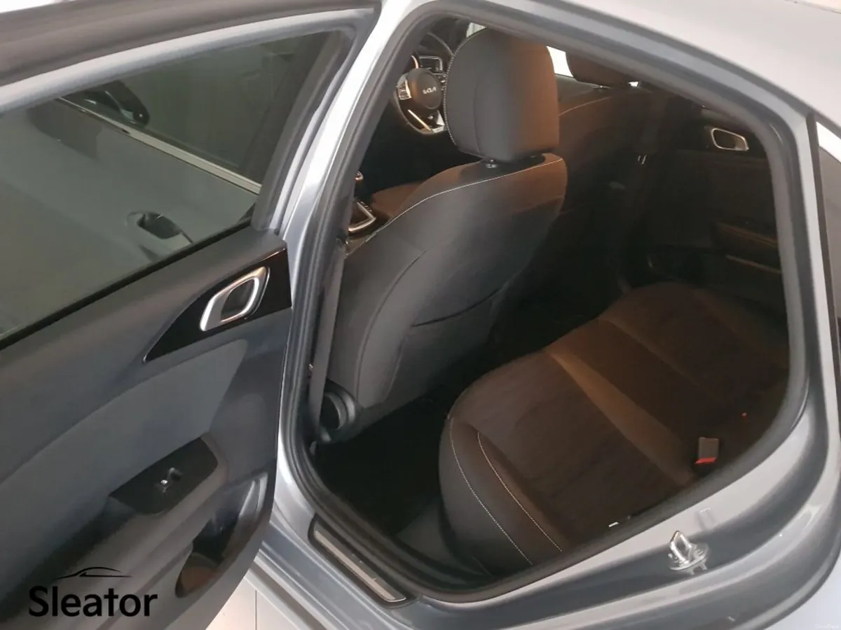 Kia Ceed MY23 1.0HP GTL 5DR - Image 6