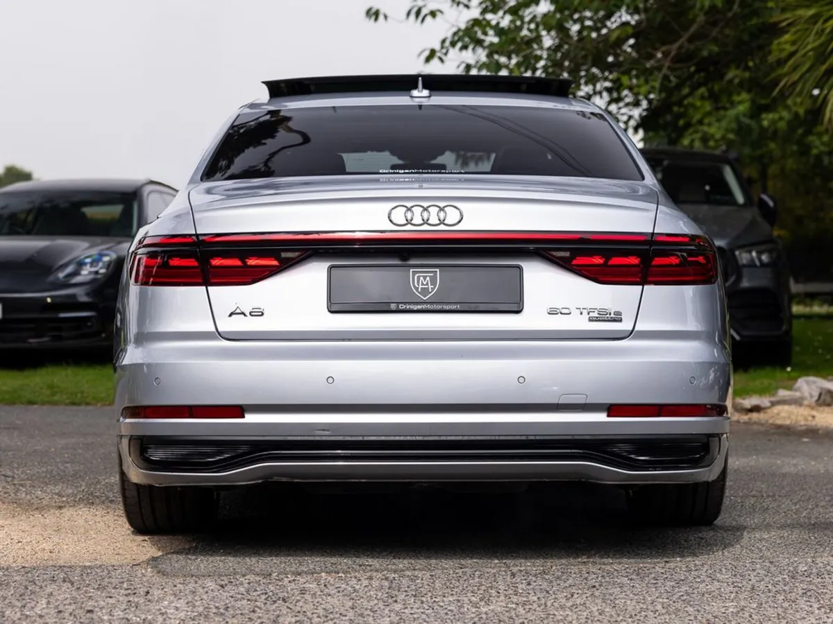 Audi A8 60 TFSI S Line Black Edition - Image 5