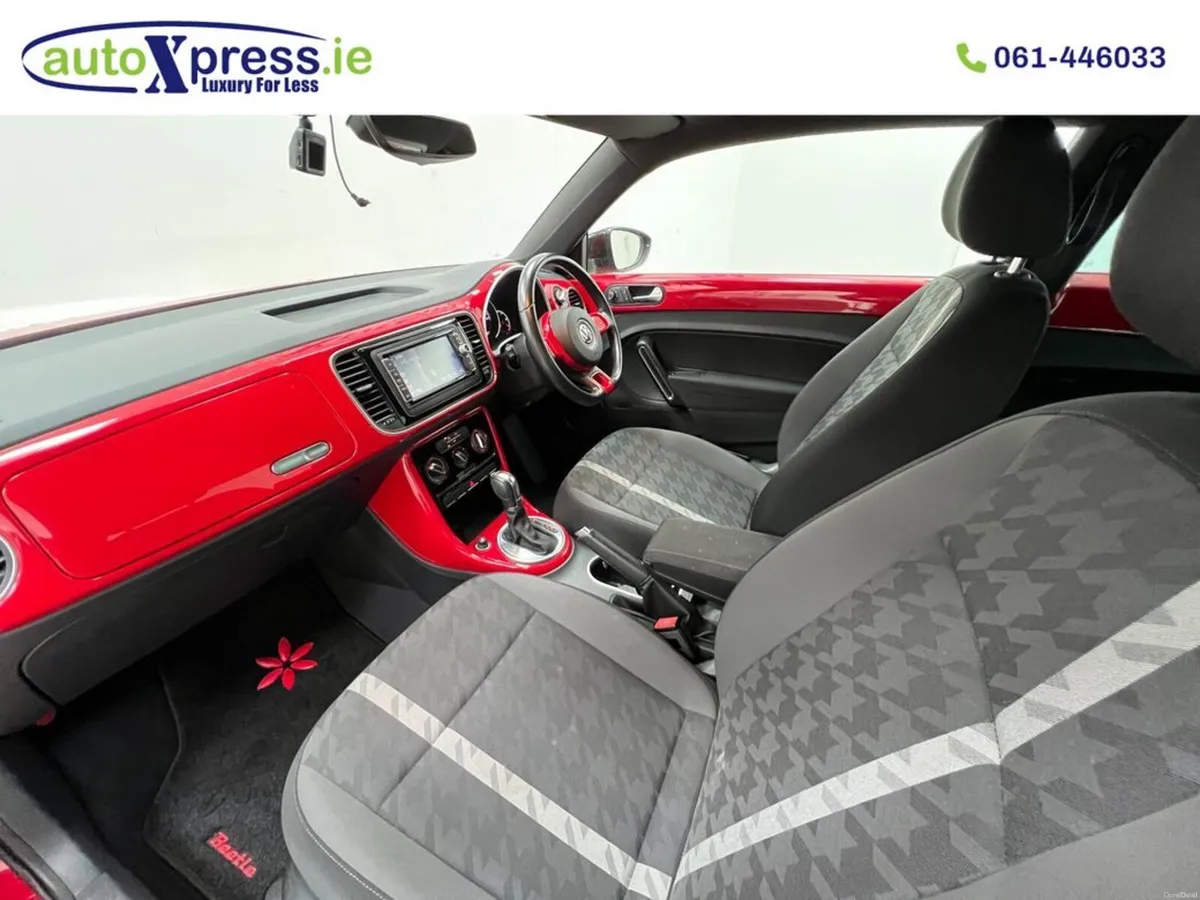 Volkswagen Beetle Black Style 1.2 TSI Automatic - Image 6