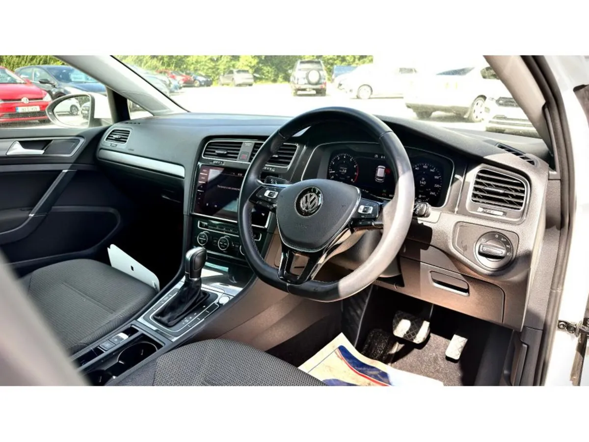 Volkswagen Golf 1.2 TSI Comfortline - Image 2