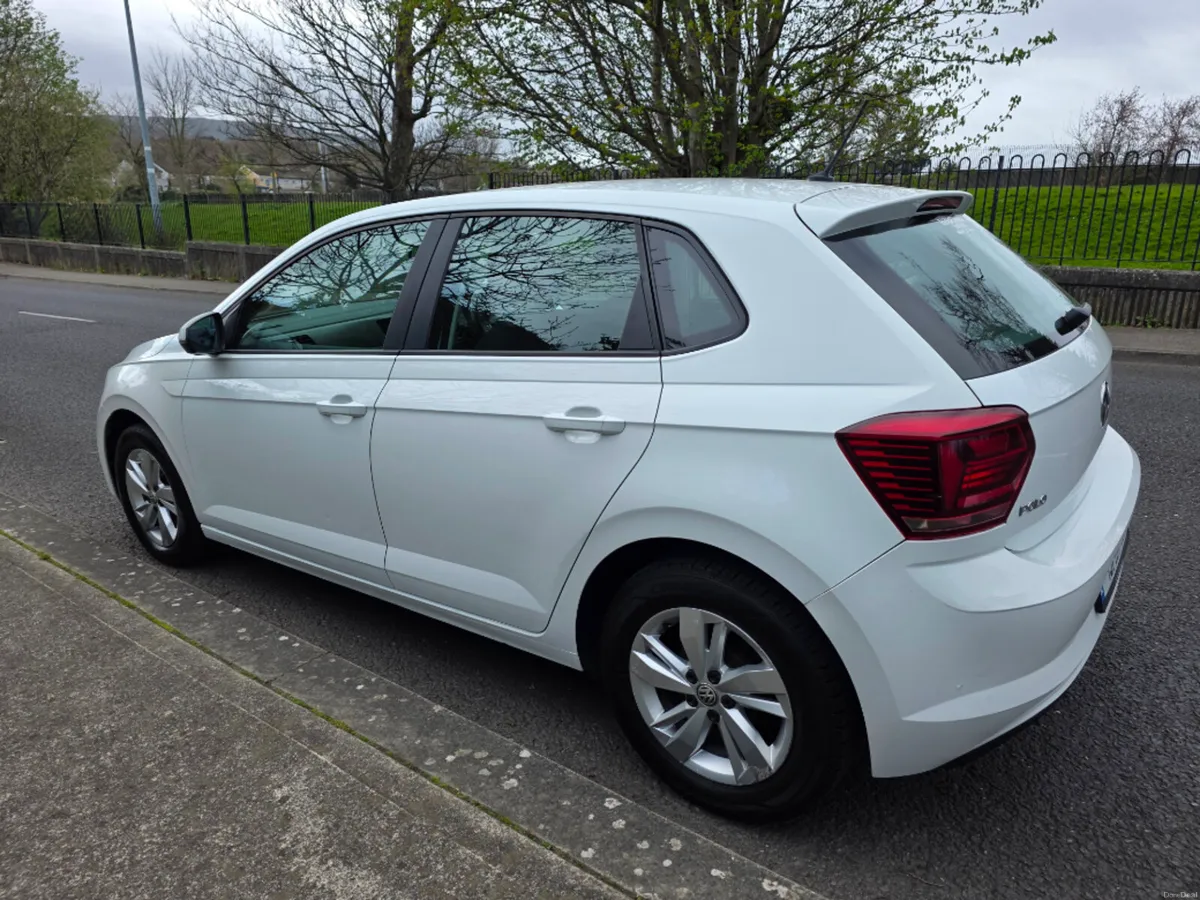 Volkswagen Polo Tline 1.0 M5F 65HP 5DR - Image 5