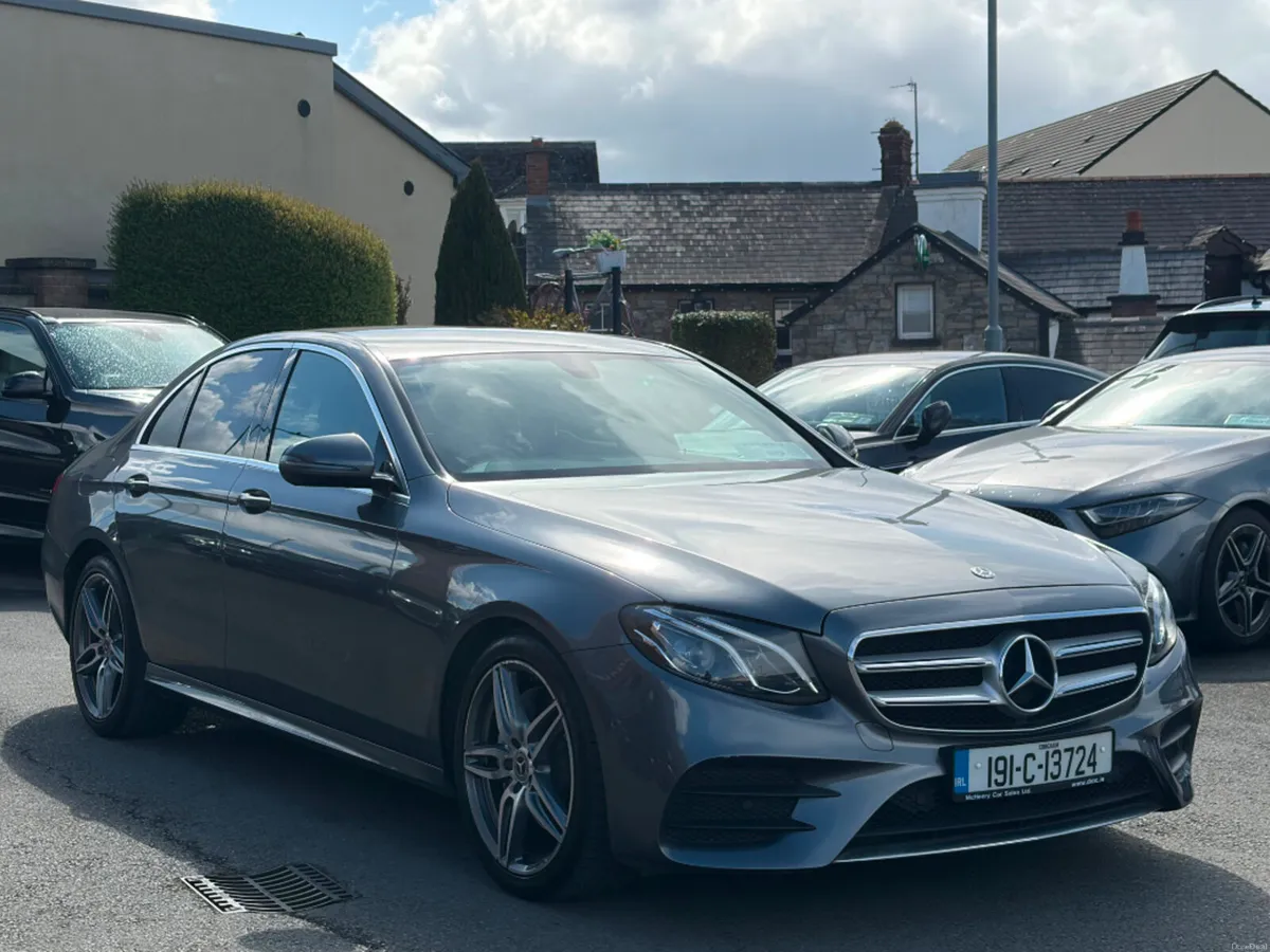 Mercedes-Benz E-Class E220D AMG Line 4DR Auto *Gre - Image 3