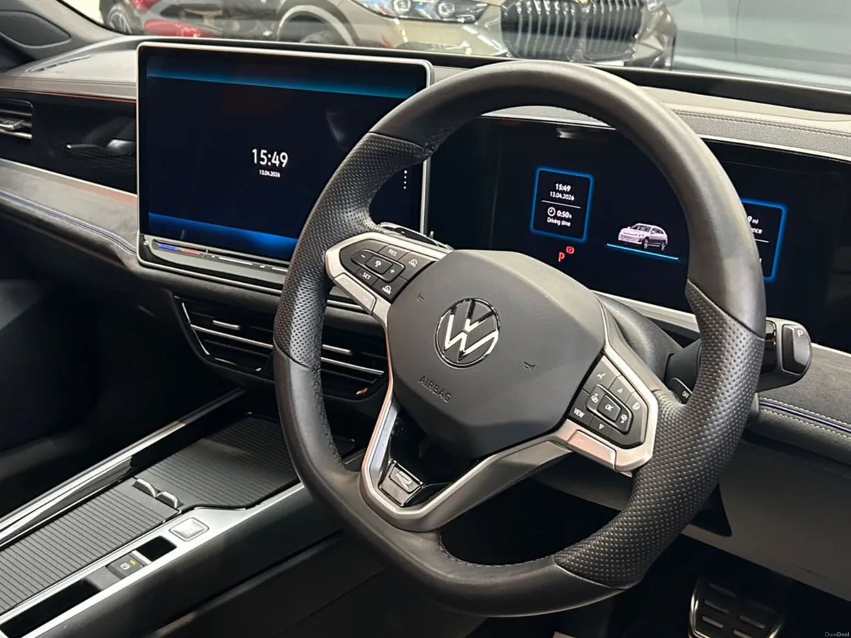 Volkswagen Passat R-LINE DSG #47 - Image 5