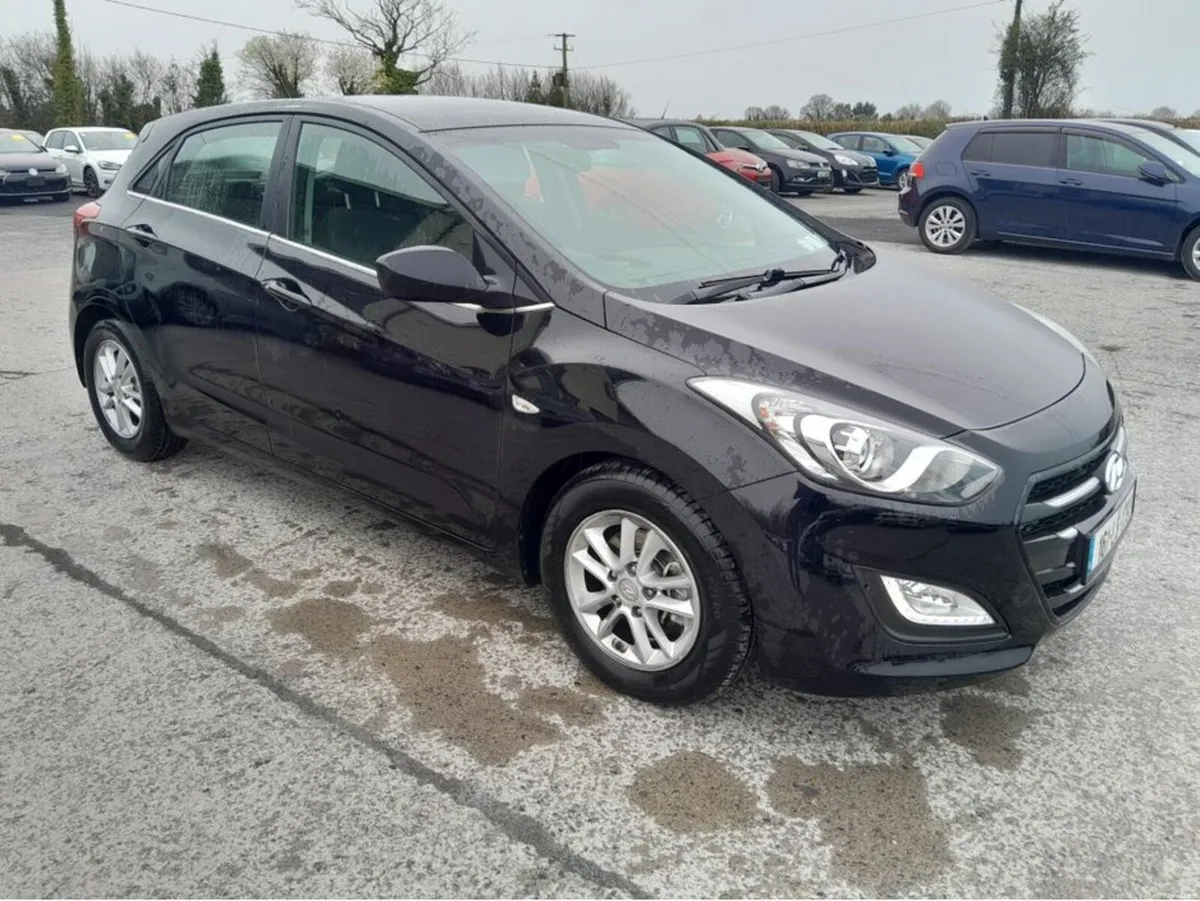 Hyundai i30 SE BLUE DRIVE 110PS 5DR - Image 4