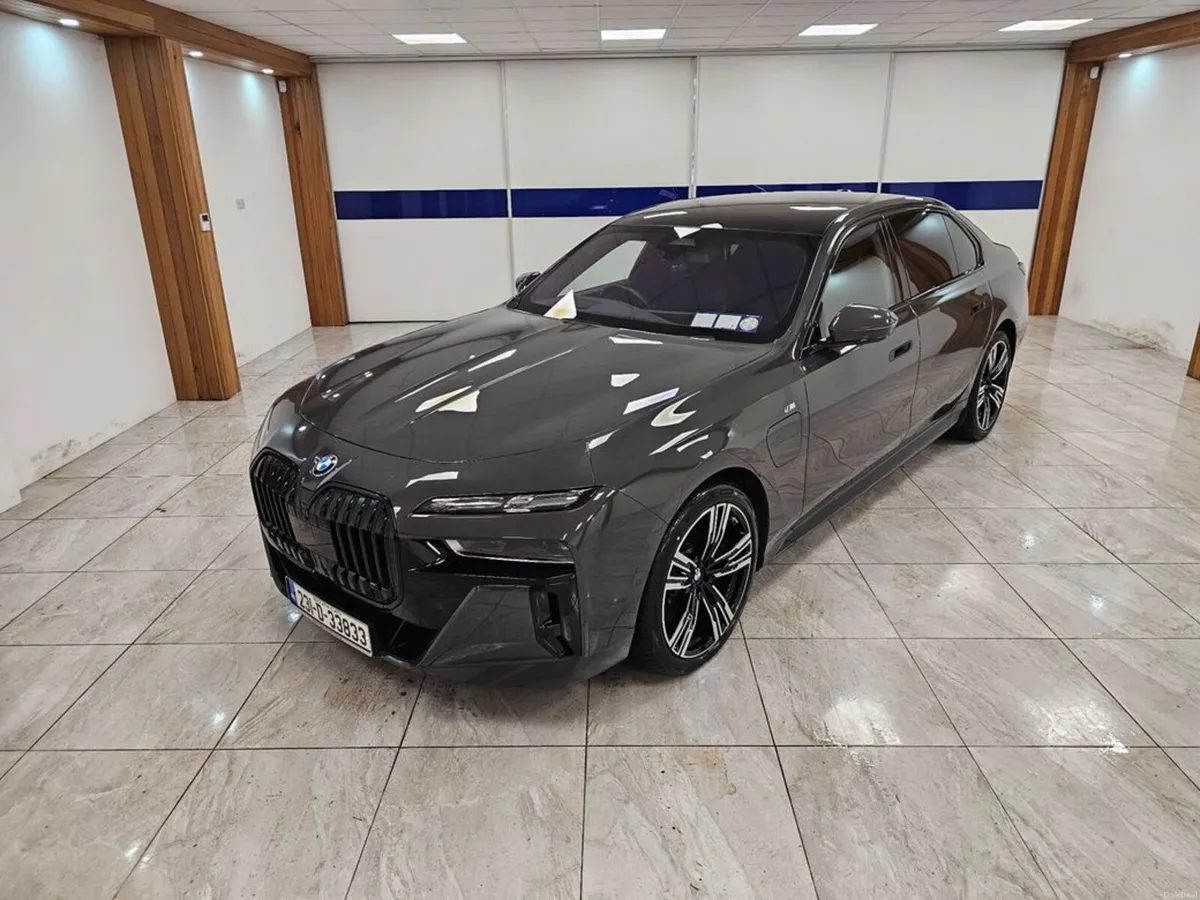 BMW 7-Series 750e Xdrive // HUGE SPECIFICATION - Image 2