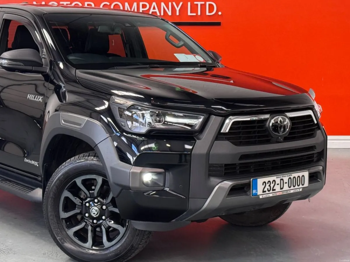 Toyota Hilux INVINCIBLE X 4WD D-4D DCB #27 - Image 2