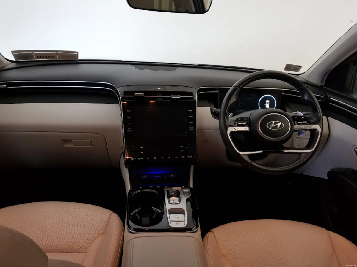 Hyundai Tucson ix35 Executive Phev 5DR Auto - Image 5
