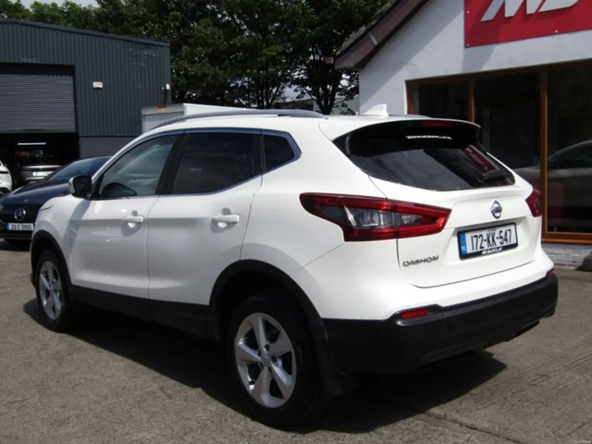 Nissan Qashqai 1.5 SV 18 4DR - Image 6