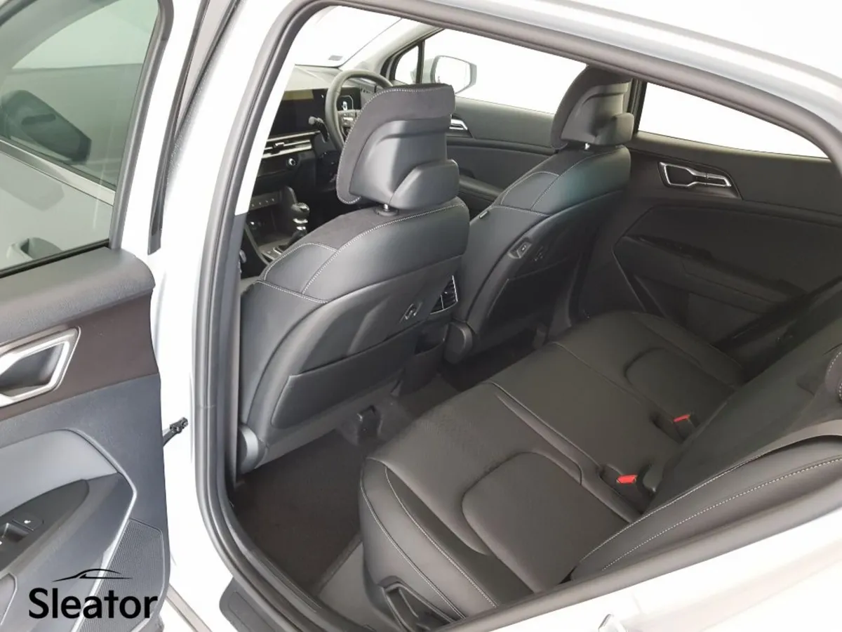 Kia Sportage K3 MHEV New Model **0% finance** - Image 5