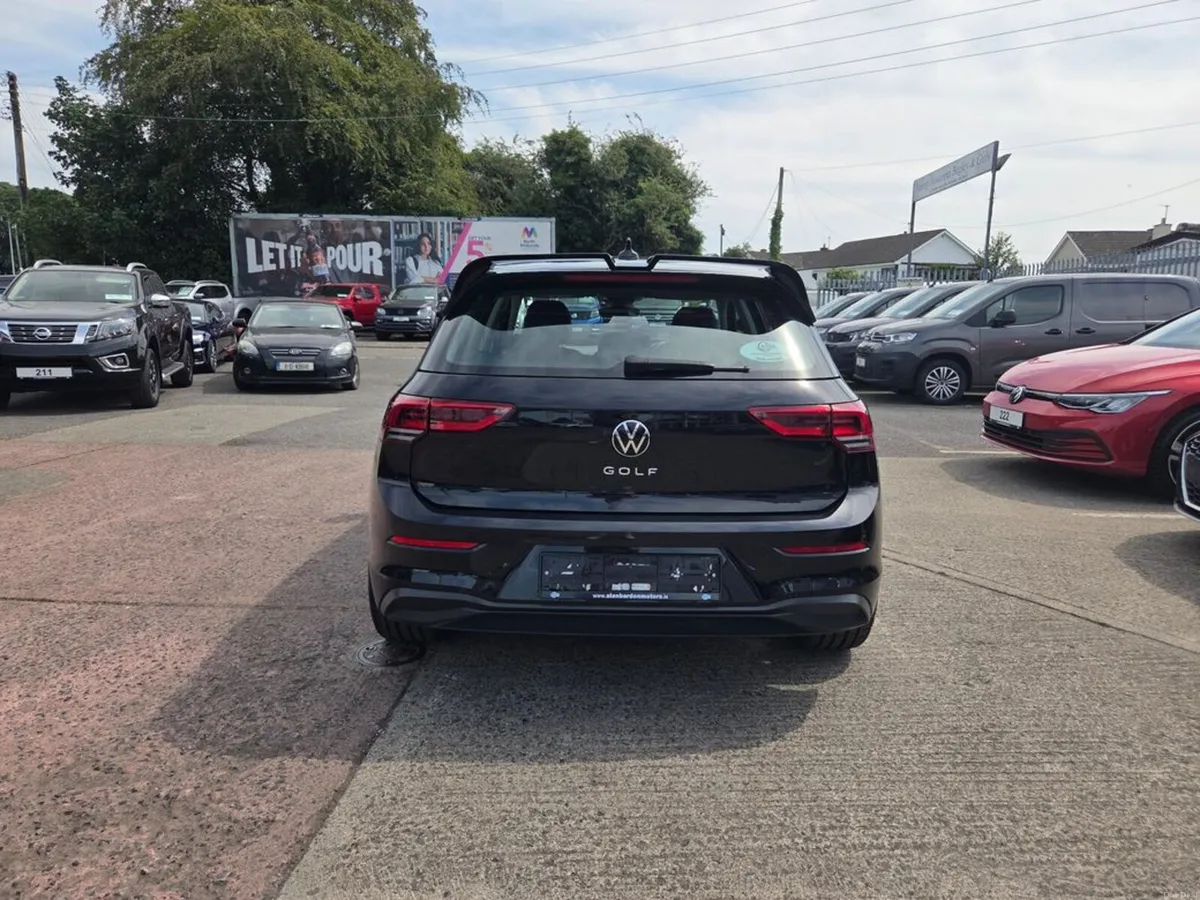 Volkswagen Golf LIFE TDI DSG - Image 4