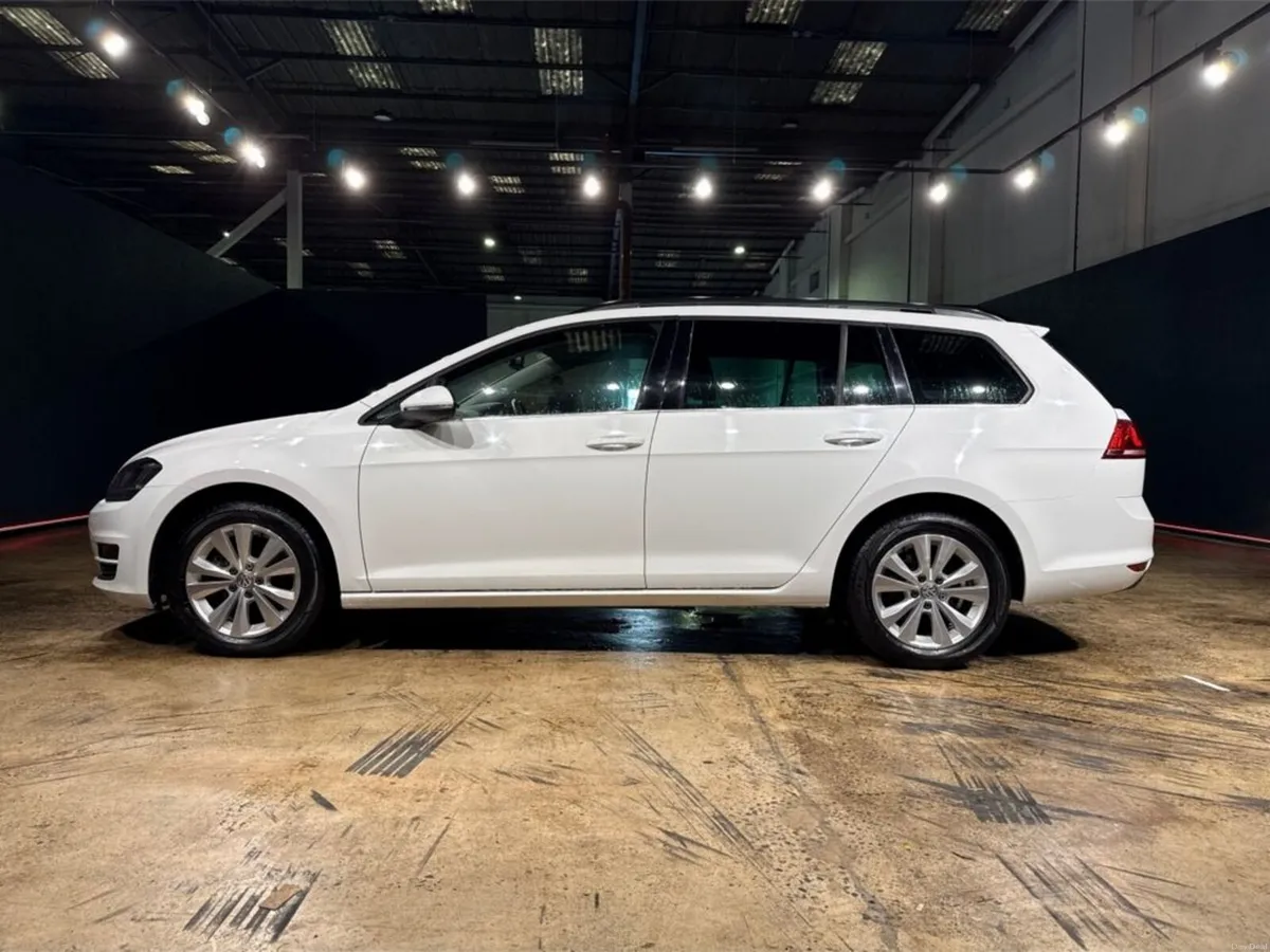 Volkswagen Golf ESTATE 1.2L AUTOMATIC - HUGE BOOT - Image 6