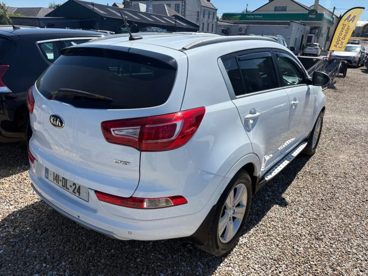 Kia Sportage 1.7 CRDi LXE - Image 4