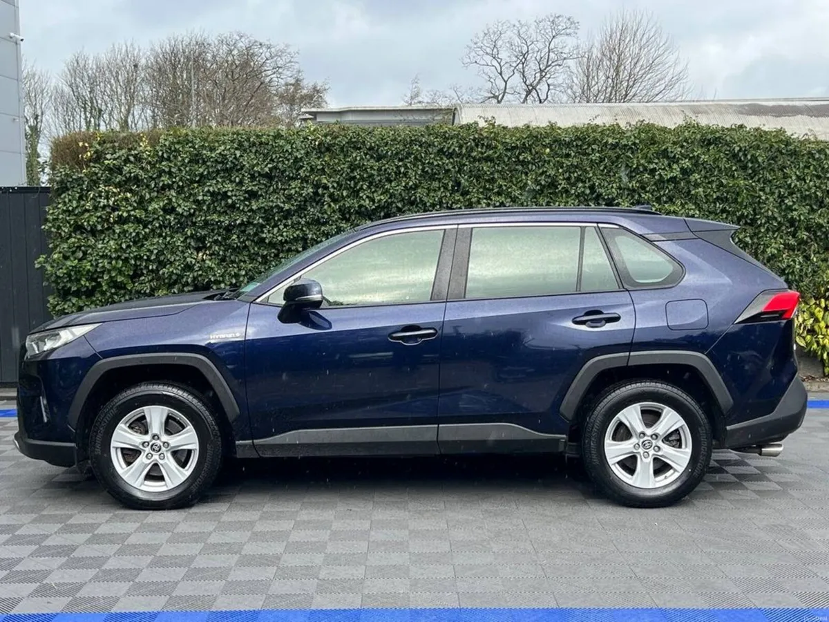 Toyota RAV4 LUNA 2.5 HYBRID // PARKING SENSORS // - Image 3