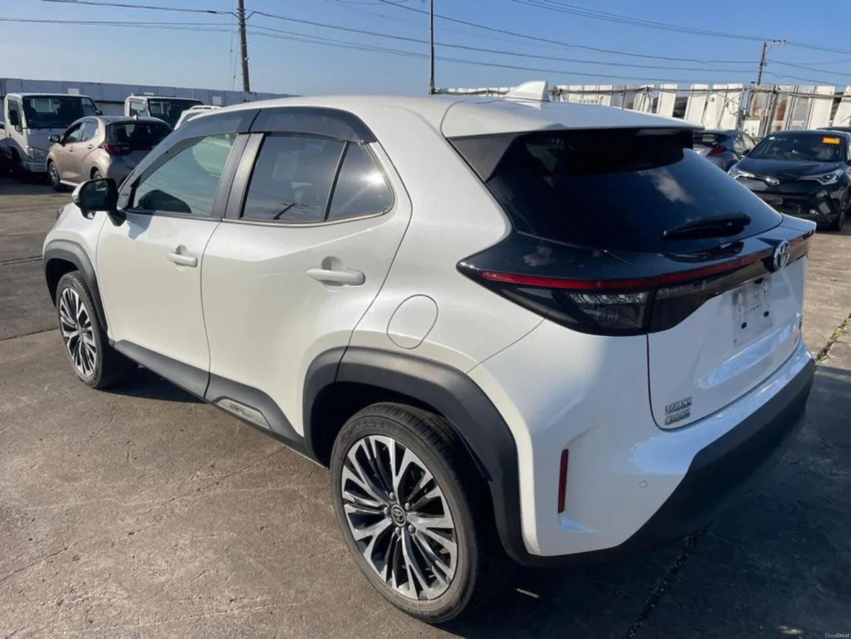 Toyota Yaris Cross 212 Z - Image 4