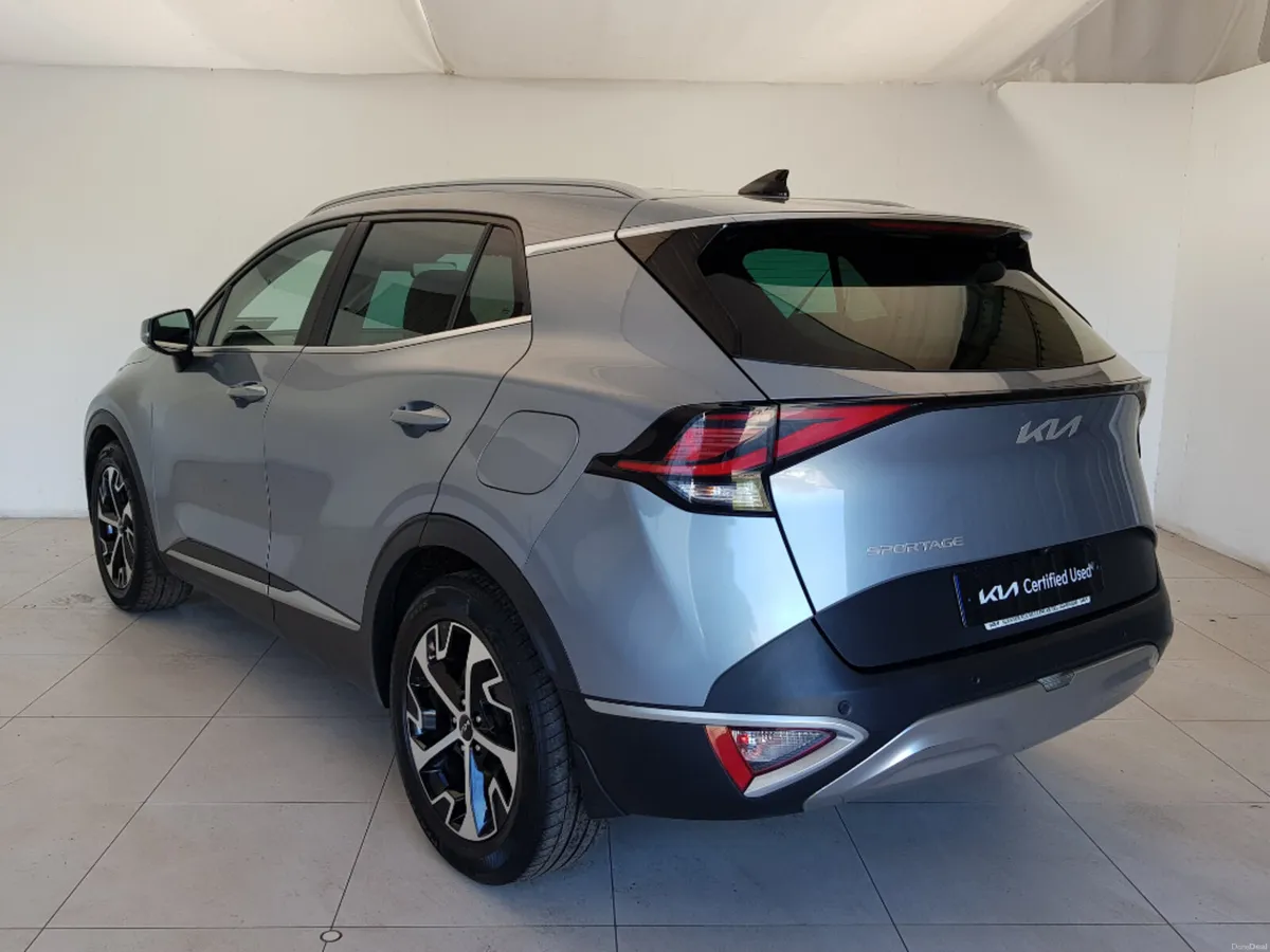 Kia Sportage Manual 5DR - Image 3