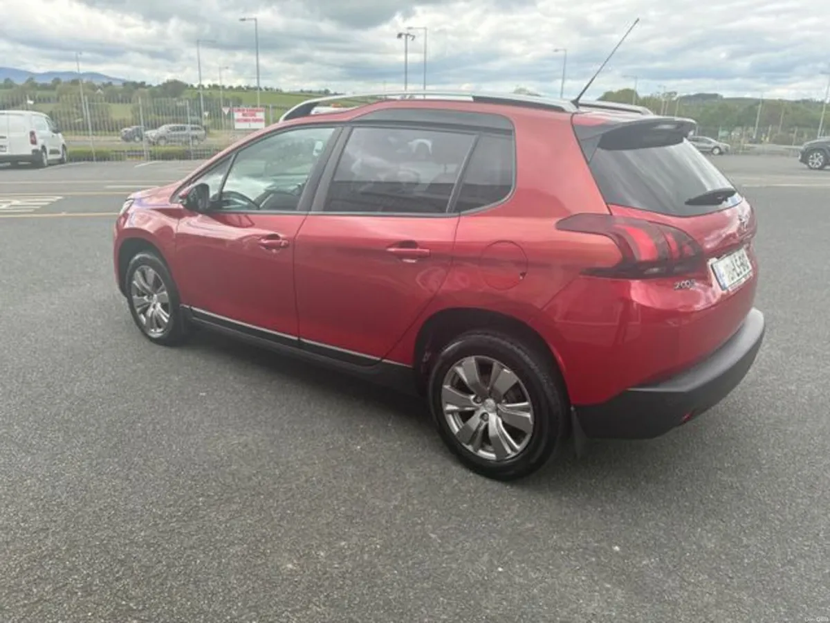 Peugeot 2008 Active 1.6 Blue HDI 75 4DR - Image 5