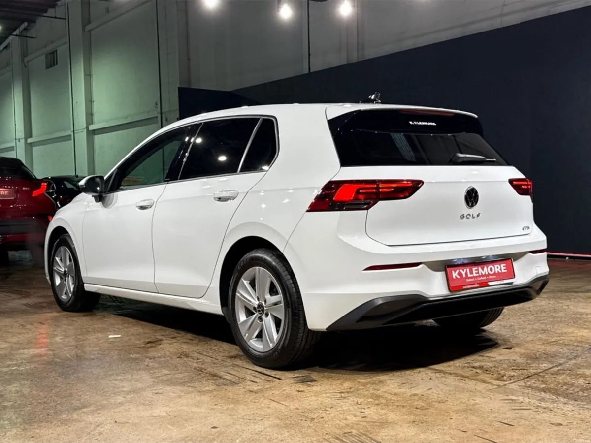 Volkswagen Golf 1.0L AUTOMATIC ETSI ACTIVE - FACTO - Image 5