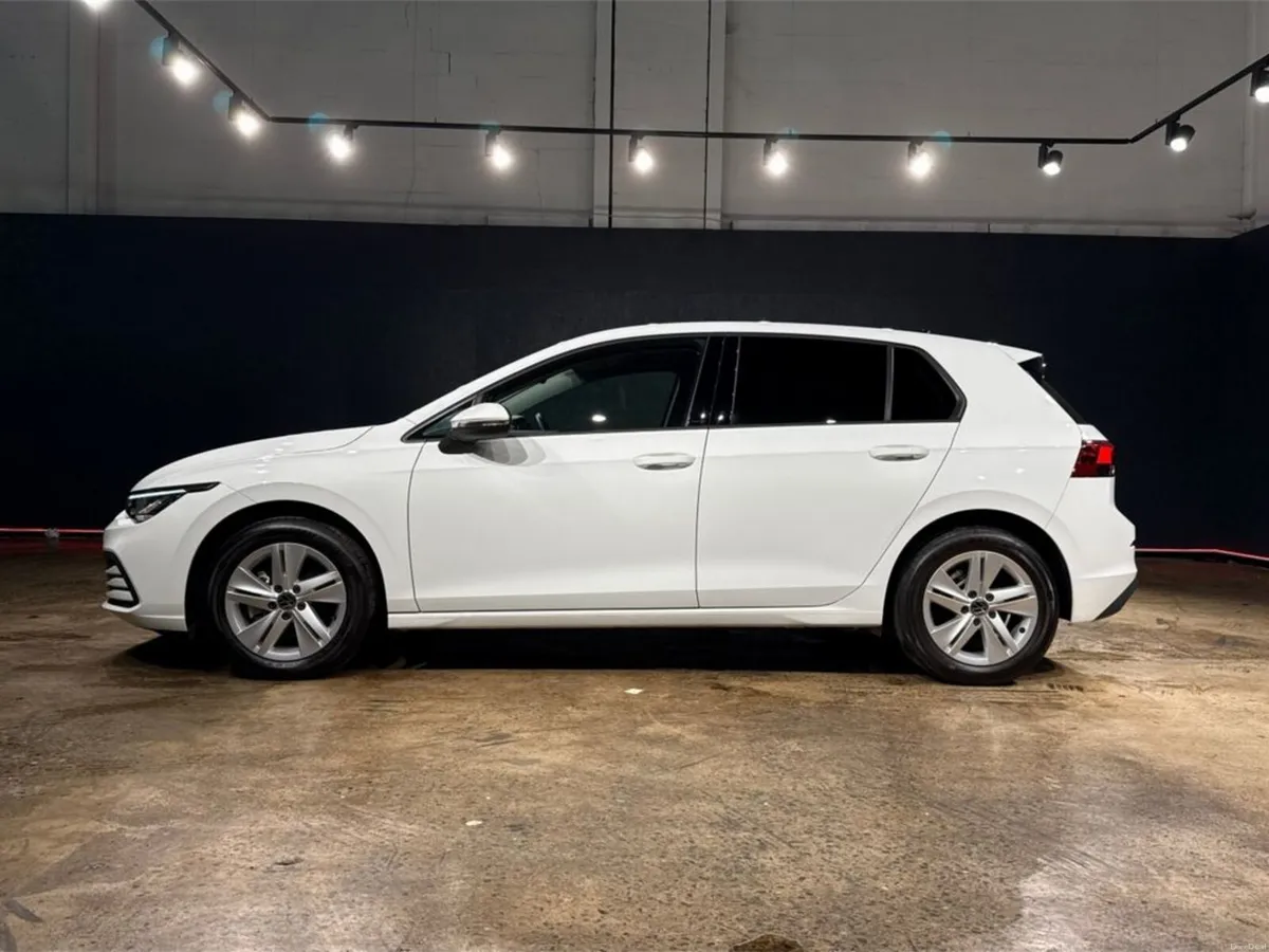 Volkswagen Golf 1.0L AUTOMATIC ETSI ACTIVE - FACTO - Image 6