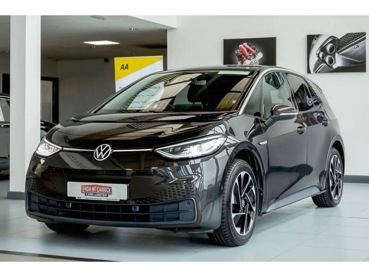 Volkswagen ID.3 LIFE PRO 58KWH SUNROOF - Image 5