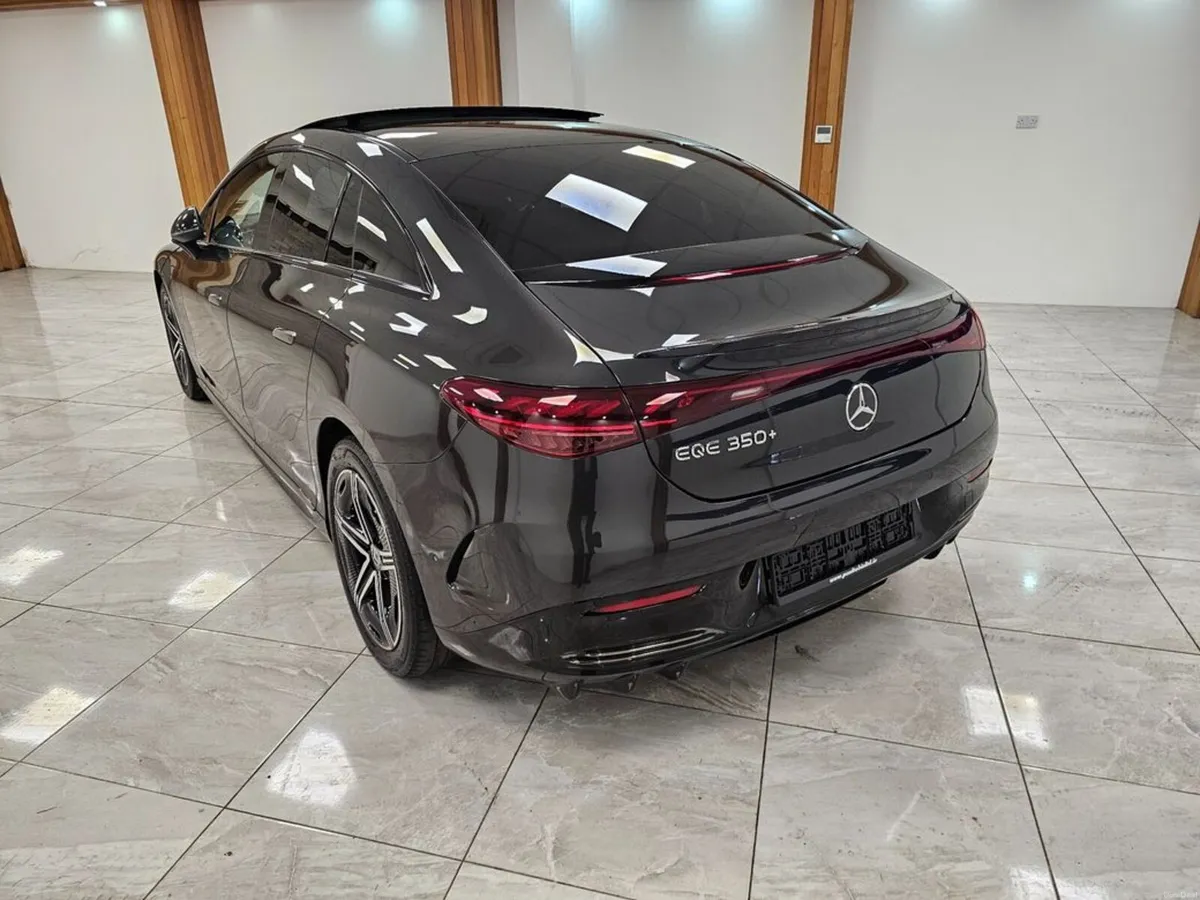 Mercedes-Benz EQE 350 PLUS // NIGHT EDITION - Image 5