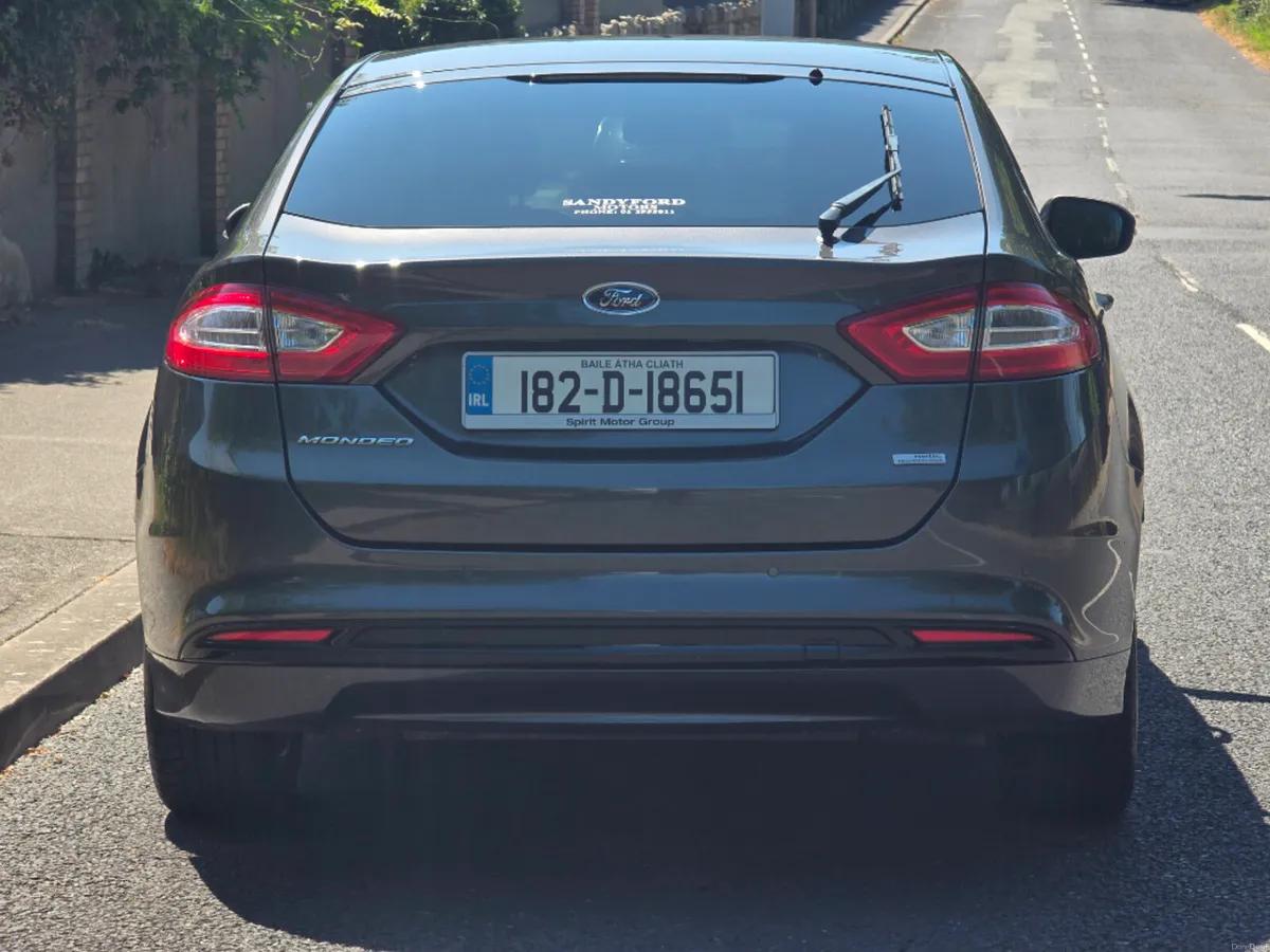 Ford Mondeo Titanium 1.5 120PS 6SPD 4DR - Image 5