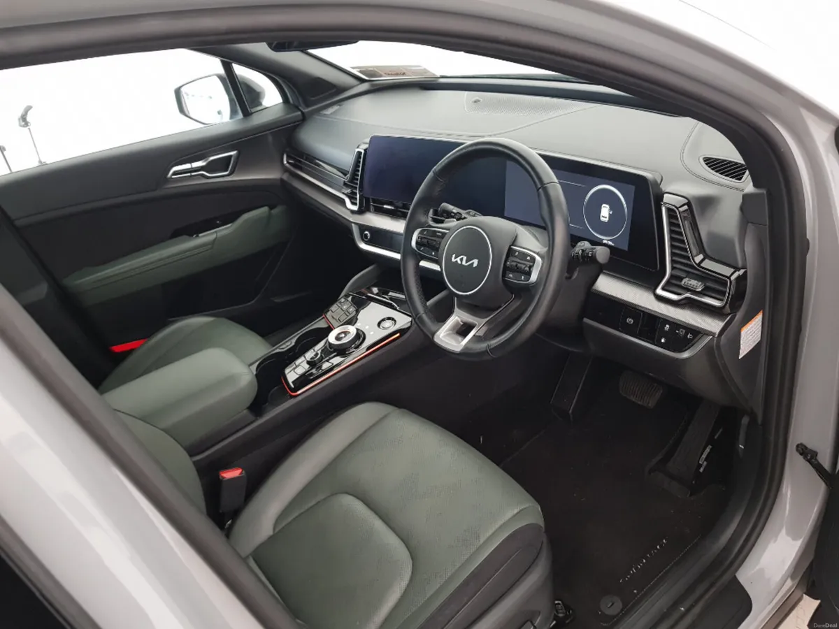 Kia Sportage Phev Anniversary 5DR - Image 5