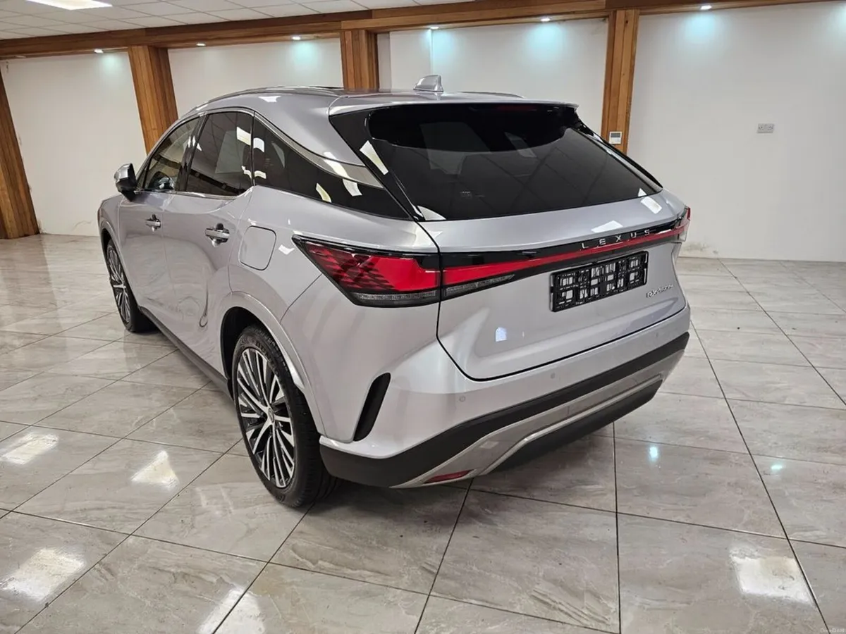 Lexus RX450H+ PAN ROOF !! Premium Plus - Image 5