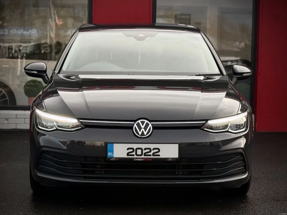 Volkswagen Golf LIFE TDI // SAME DAY FINANCE - Image 2