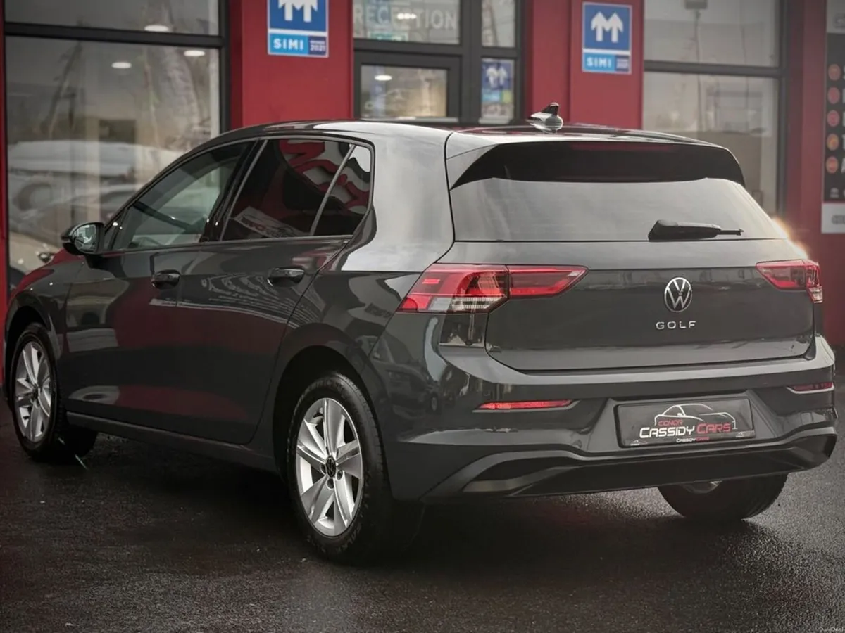 Volkswagen Golf LIFE TDI // SAME DAY FINANCE - Image 6