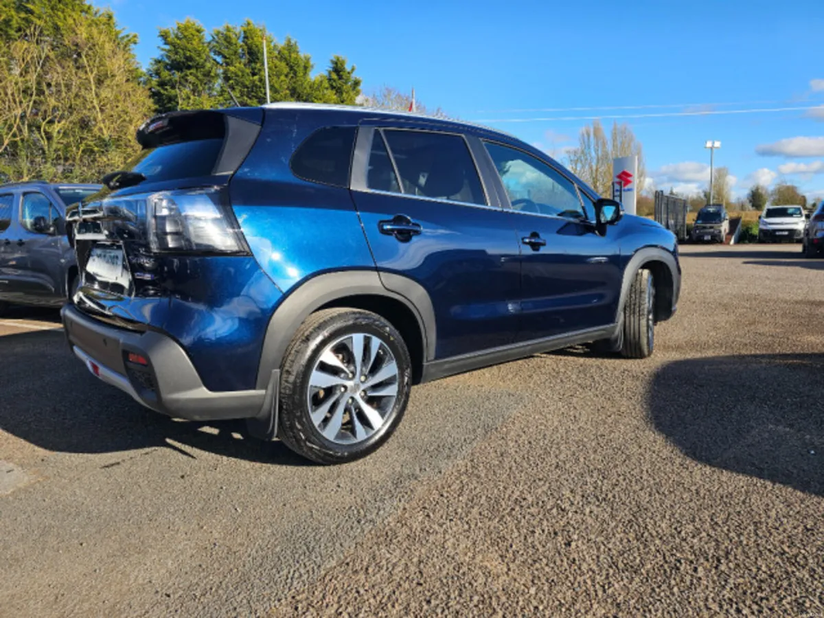 Suzuki S-CROSS 4X4 - Image 2