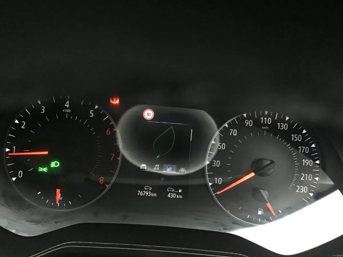 Renault Clio Dynamique Edition Model - Image 6