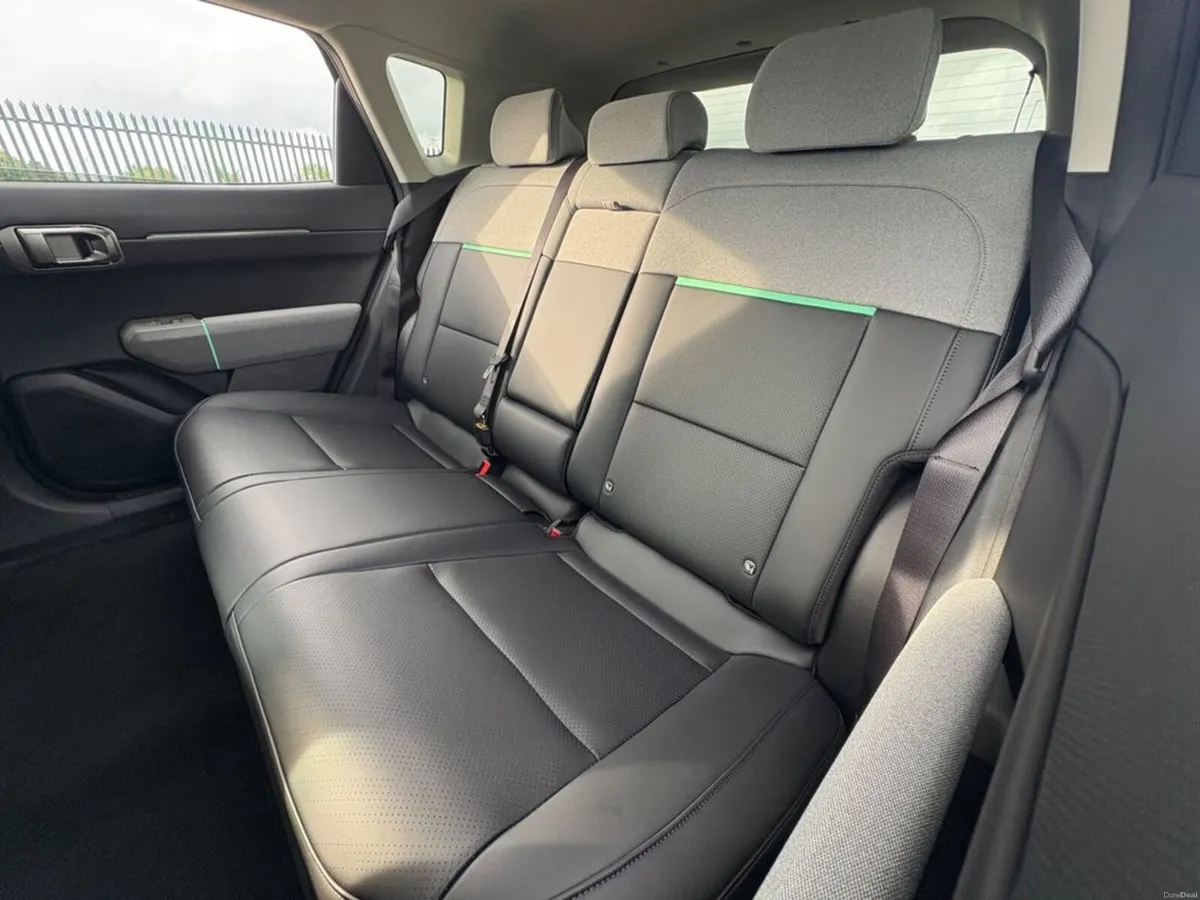 Kia EV4 2026 81.4 kWh ev4 k3 hatchback, *from 0% f - Image 3