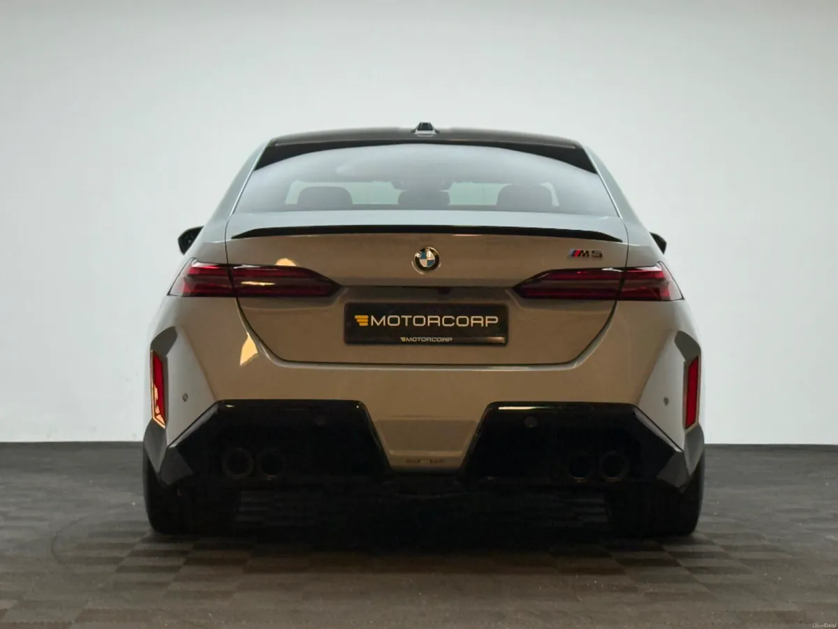 BMW M5 M5 4.4 PHEV 727HP - Image 6