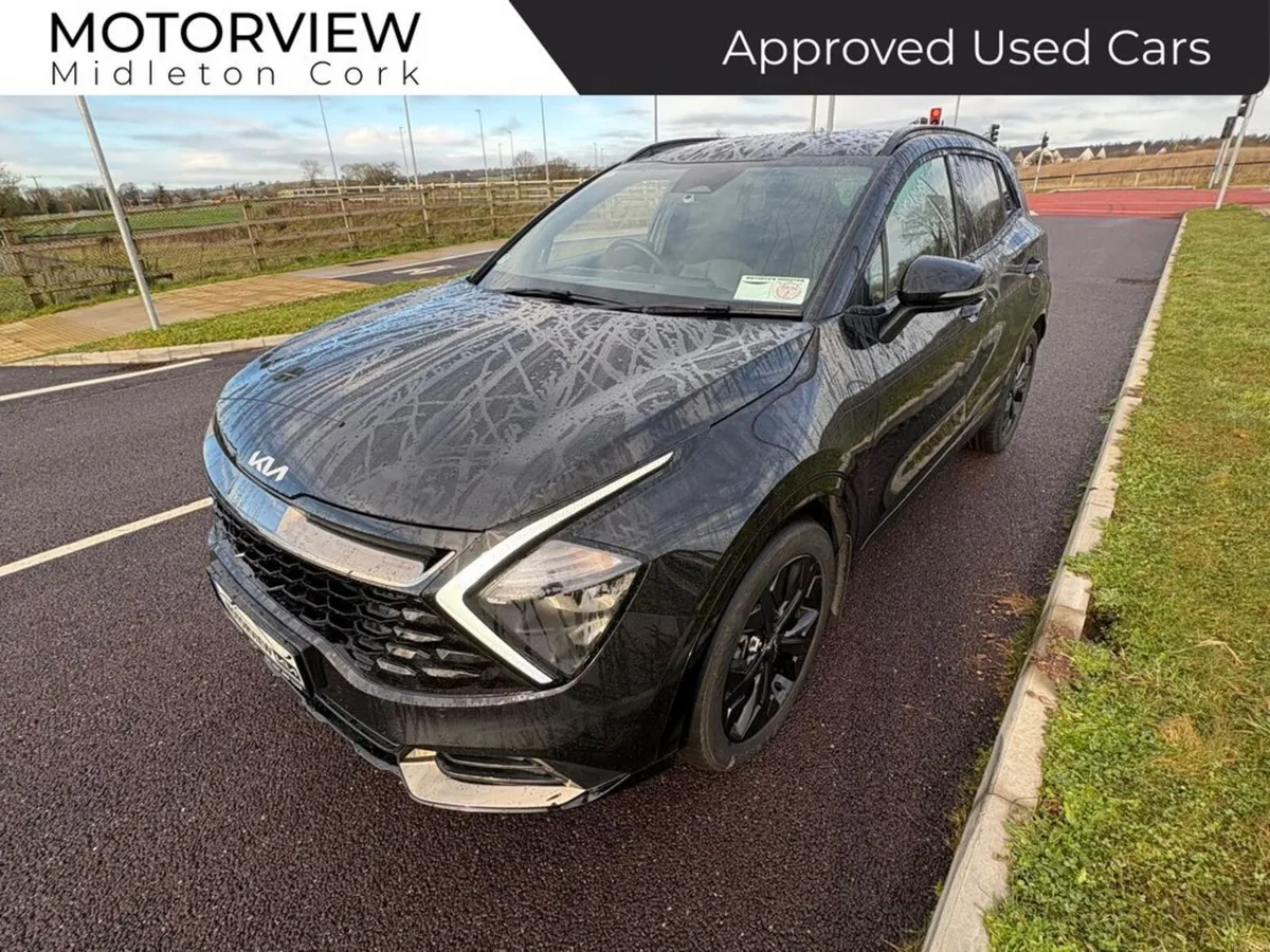 Kia Sportage Phev ANNIVERSARY MODEL **AWD** 5DR ** - Image 3